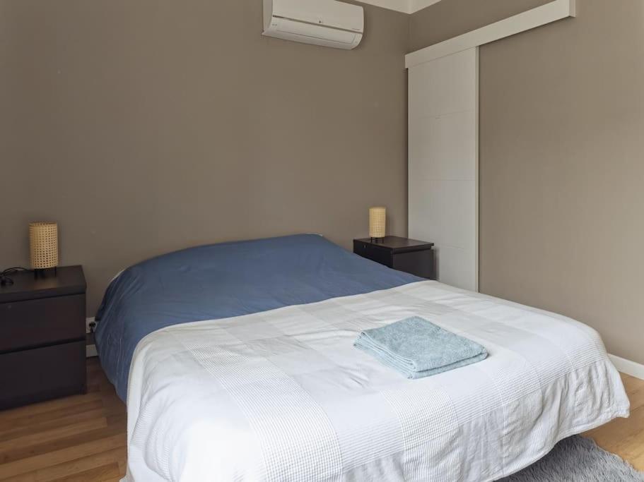 Appartement Spacieux En Centre Ville Вандом Экстерьер фото